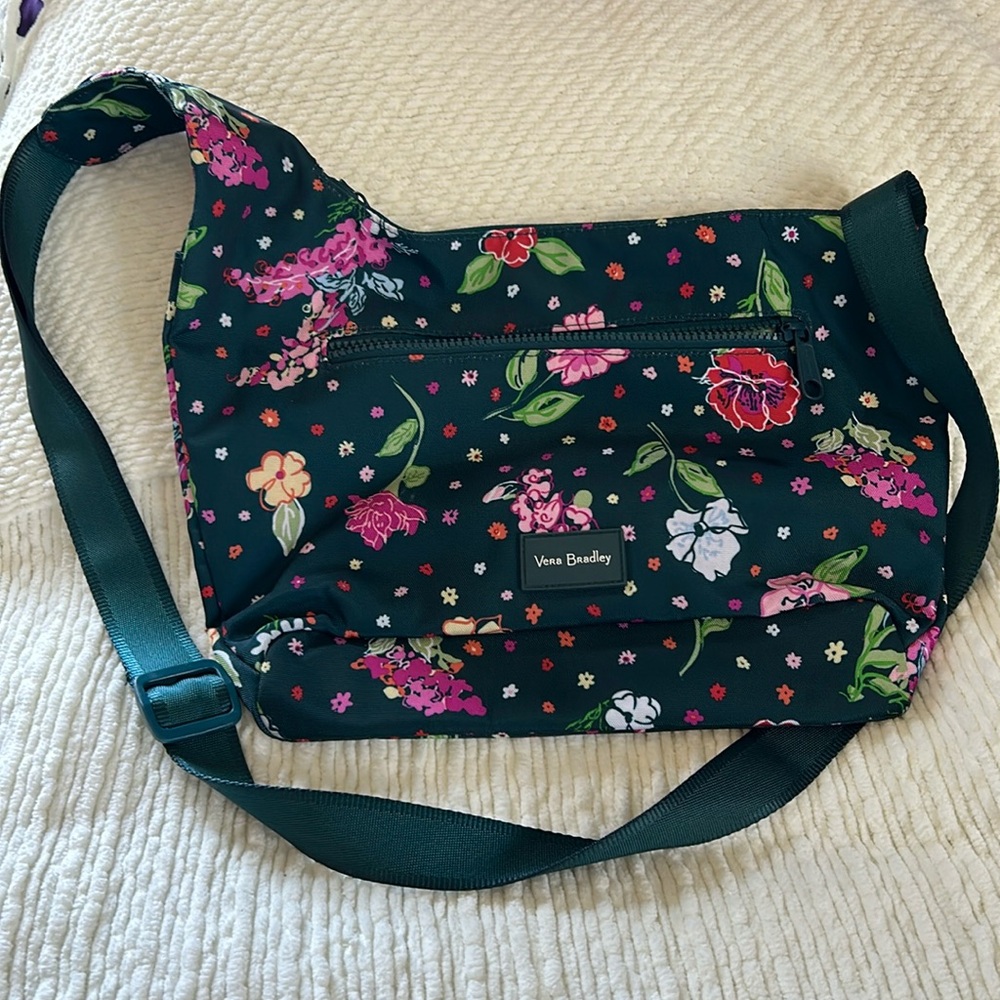 Vera Bradley reactive shoulder/crossbody bag.